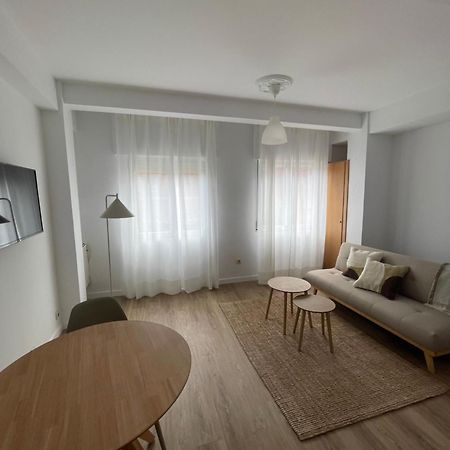 Apartamento Acogedor En El Centro De Cangas Bagian luar foto